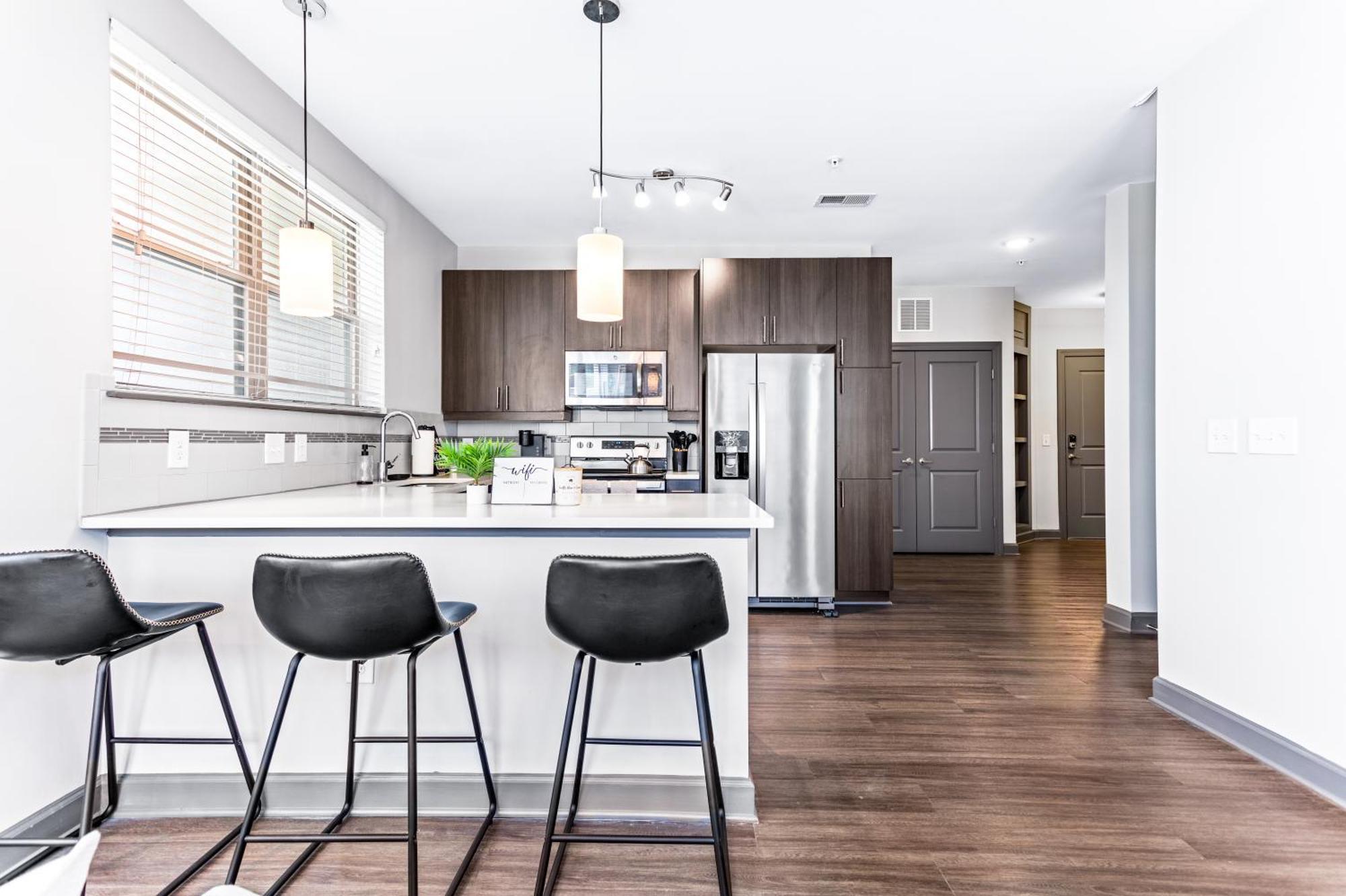 2 Bed 2 Bath In The Heart Of Buckhead * Atlanta